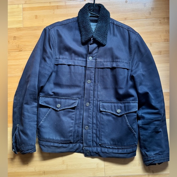 Levi's Black Trucker Sherpa-Lined Field Jacket - Picture 4 of 8